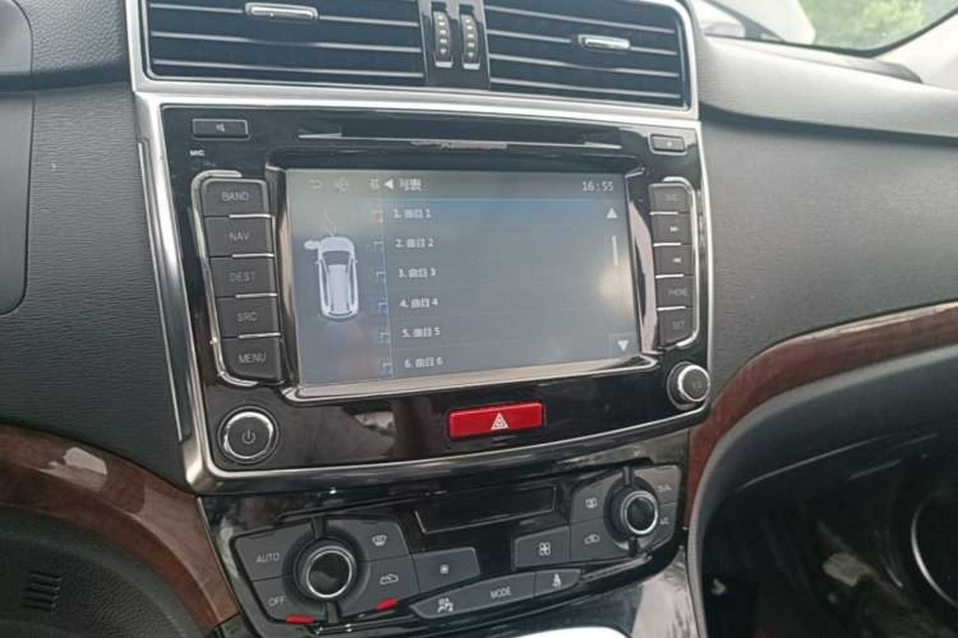 Used Haval H6 2014 Sport Version 1.5T Manual Two-Wheel Drive Elite Edition Audio And AC Panel