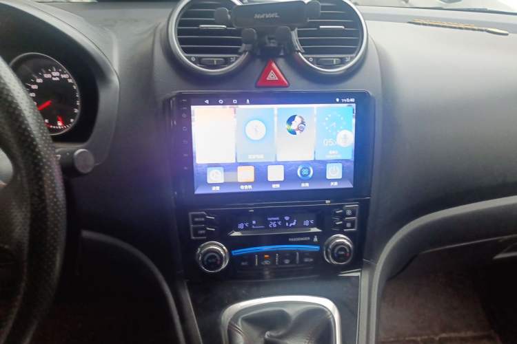 Used Haval H6 2014 Upgraded Model 1.5T Manual 4x4 Elite Version Audio And AC Panel