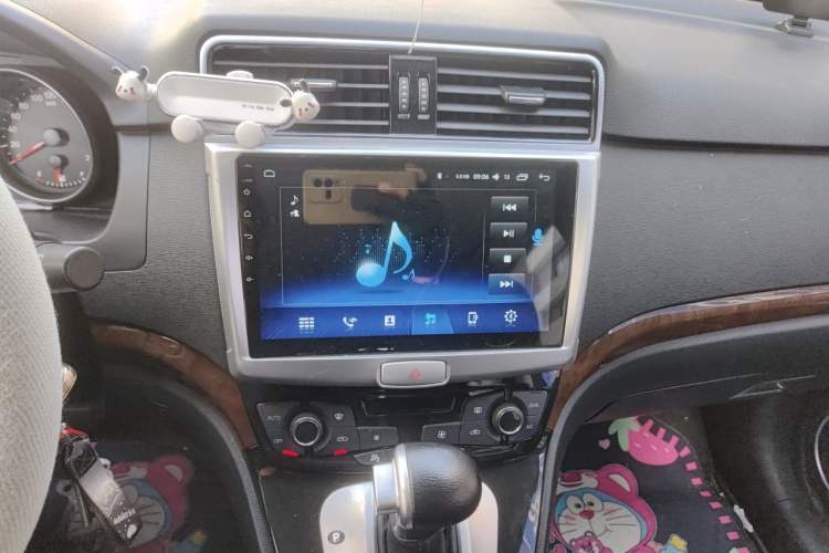 Used Haval H6 2014 Sport Edition 2.4L Automatic Elite Model Audio And AC Panel