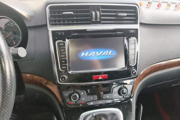 Used Haval H6 2014 Sport Version 1.5T Manual Two-Wheel Drive Elite Edition Audio And AC Panel