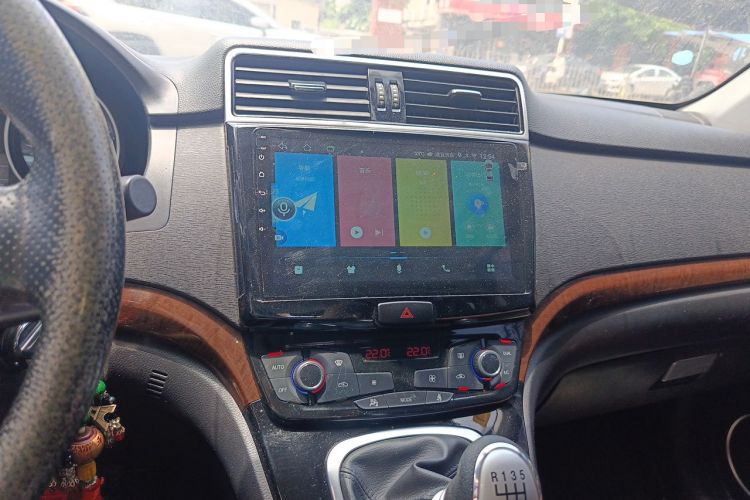 Used Haval H6 2014 Sport Version 1.5T Manual Two-Wheel Drive Elite Edition Audio And AC Panel