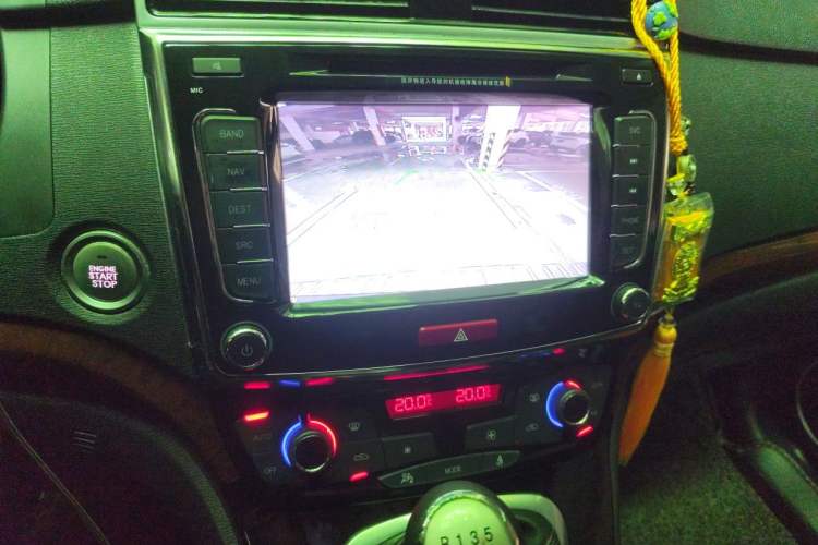 Used Haval H6 2014 Sport Version 1.5T Manual Two-Wheel Drive Elite Edition Audio And AC Panel