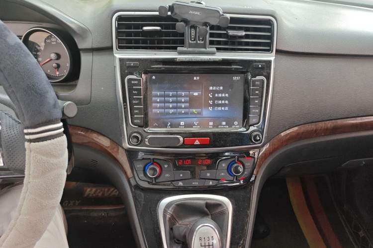 Used Haval H6 2014 Sport Version 1.5T Manual Two-Wheel Drive Elite Edition Audio And AC Panel