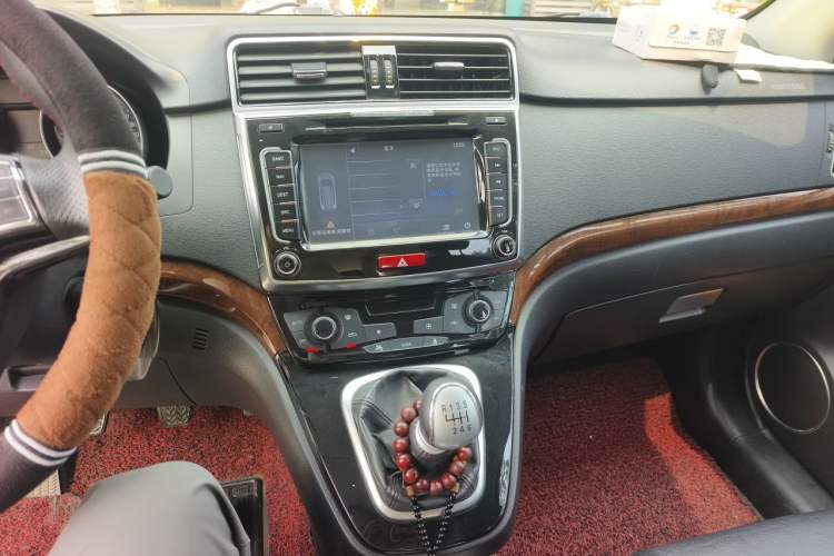 Used Haval H6 2014 Sport Version 1.5T Manual Two-Wheel Drive Elite Edition Audio And AC Panel
