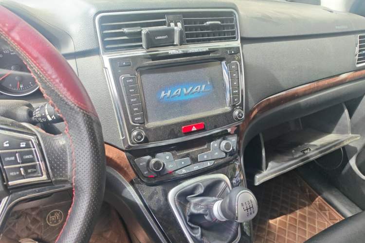 Used Haval H6 2014 Sport Version 1.5T Manual Two-Wheel Drive Elite Edition Audio And AC Panel