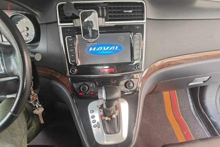 Used Haval H6 2014 Sport Edition 2.4L Automatic Elite Model Audio And AC Panel