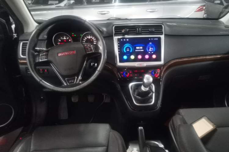 Used Haval H6 2014 Sport Version 1.5T Manual Two-Wheel Drive Elite Edition Center Console
