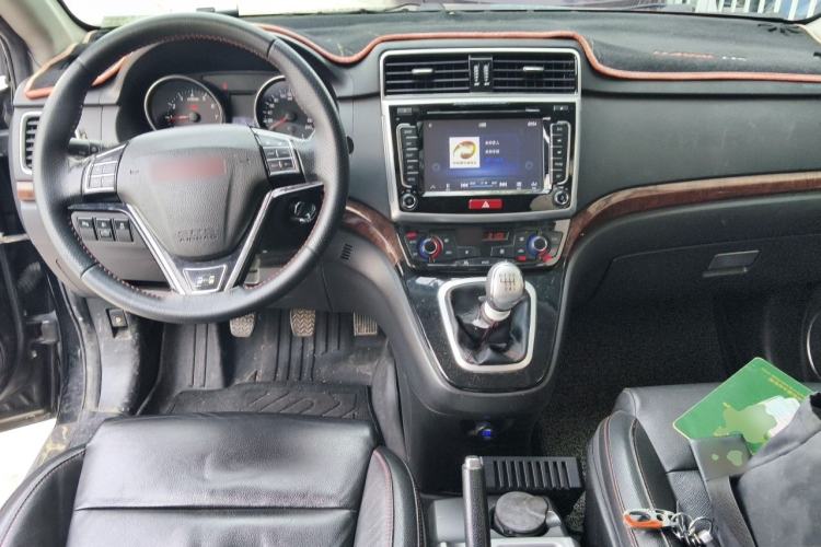 Used Haval H6 2014 Sport Version 1.5T Manual Two-Wheel Drive Elite Edition Center Console