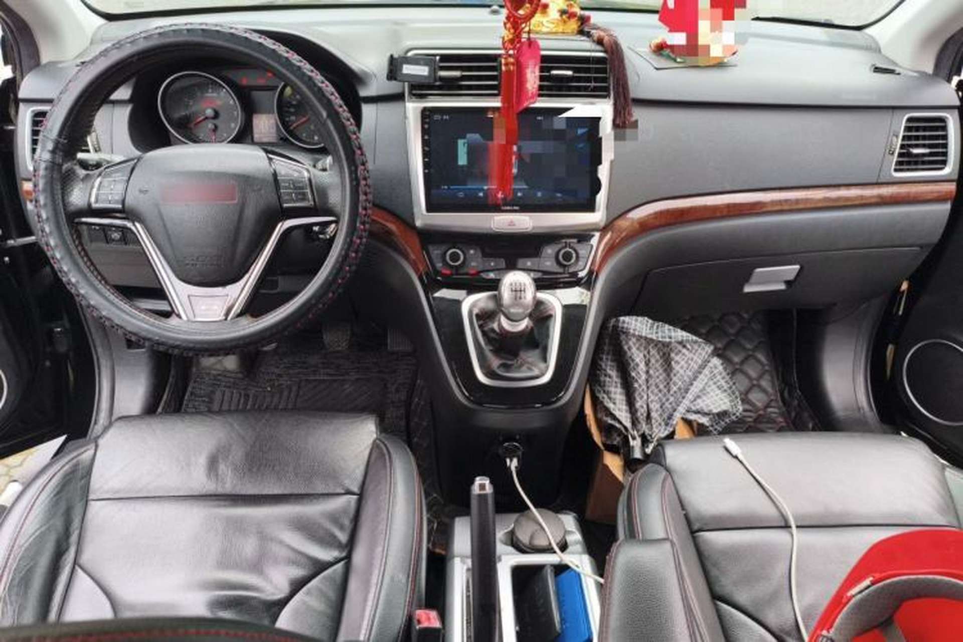 Used Haval H6 2014 Sport Version 1.5T Manual Two-Wheel Drive Elite Edition Center Console