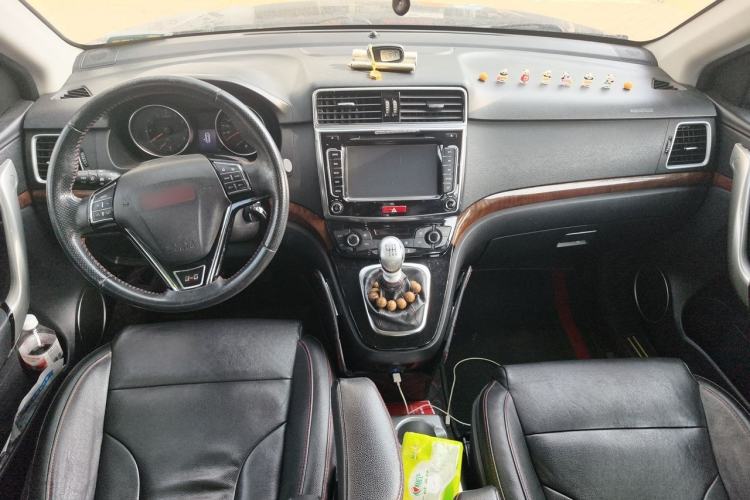 Used Haval H6 2014 Sport Version 1.5T Manual Two-Wheel Drive Elite Edition Center Console