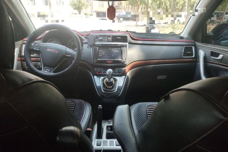Used Haval H6 2014 Sport Version 1.5T Manual Two-Wheel Drive Elite Edition Center Console