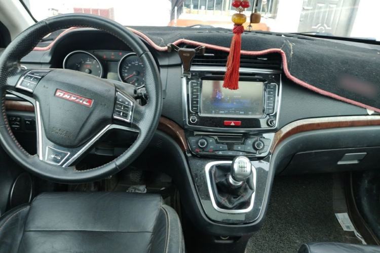 Used Haval H6 2014 Sport Version 1.5T Manual Two-Wheel Drive Elite Edition Center Console