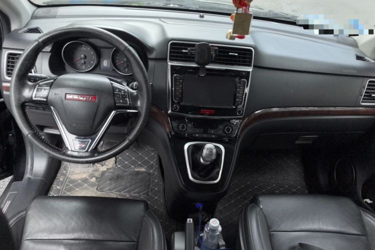 Used Haval H6 2014 Sport Version 1.5T Manual Two-Wheel Drive Elite Edition Center Console