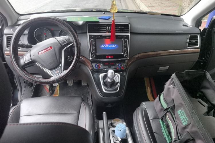 Used Haval H6 2014 Sport Version 1.5T Manual Two-Wheel Drive Elite Edition Center Console
