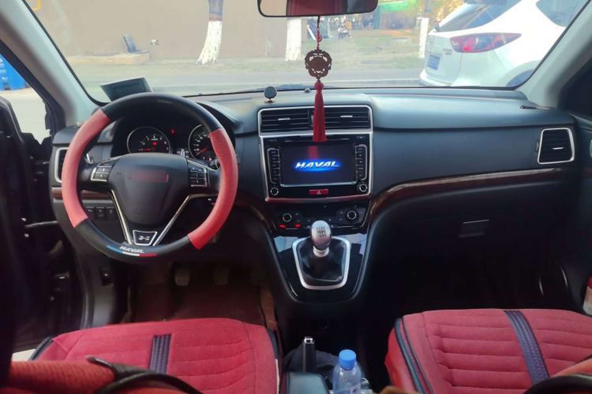 Used Haval H6 2014 Sport Edition 1.5T Manual 4x4 Elite Model Center Console