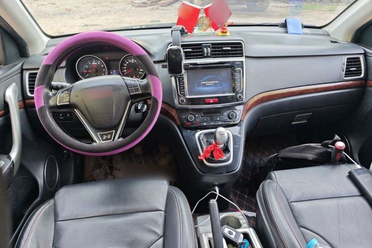 Used Haval H6 2014 Sport Version 1.5T Manual Two-Wheel Drive Elite Edition Center Console