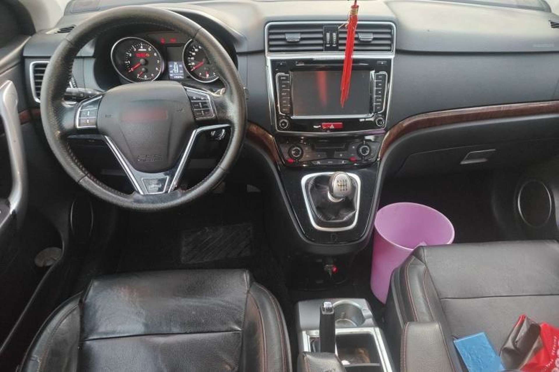 Used Haval H6 2014 Sport Version 1.5T Manual Two-Wheel Drive Elite Edition Center Console