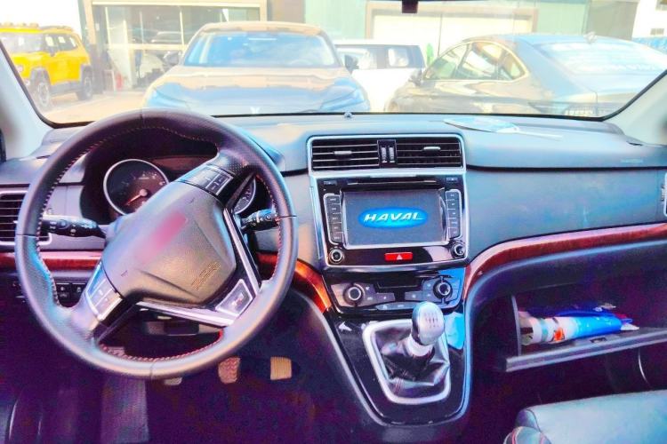 Used Haval H6 2014 Sport Version 1.5T Manual Two-Wheel Drive Elite Edition Center Console