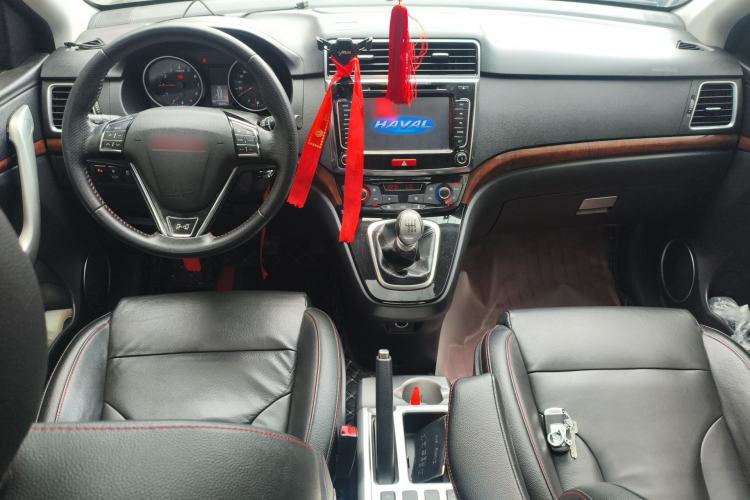 Used Haval H6 2014 Sport Version 1.5T Manual Two-Wheel Drive Elite Edition Center Console