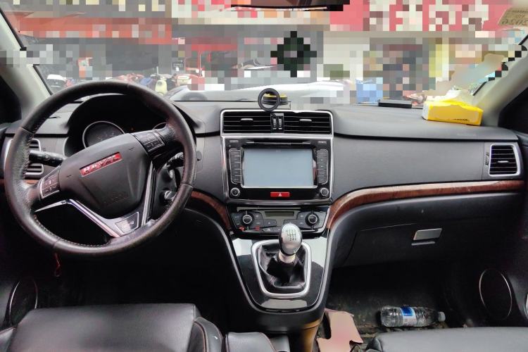 Used Haval H6 2014 Sport Version 1.5T Manual Two-Wheel Drive Elite Edition Center Console