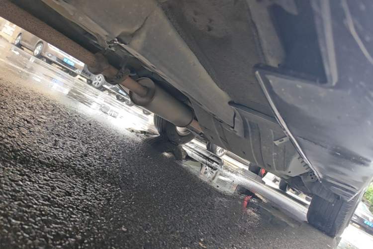 Used Haval H6 2014 Sport Version 1.5T Manual Two-Wheel Drive Elite Edition Chassis Front Left