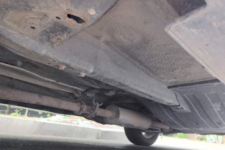 Used Haval H6 2014 Sport Version 1.5T Manual Two-Wheel Drive Elite Edition Chassis Front Left