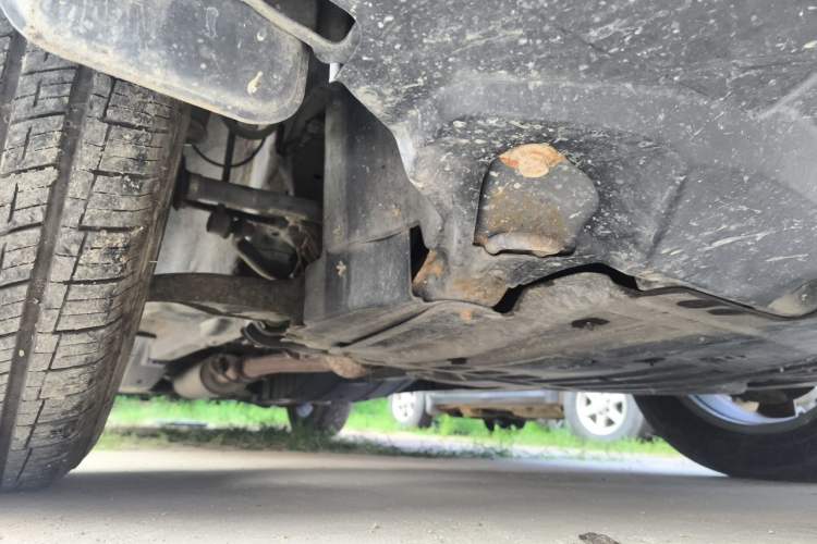 Used Haval H6 2014 Sport Version 1.5T Manual Two-Wheel Drive Elite Edition Chassis Front Right