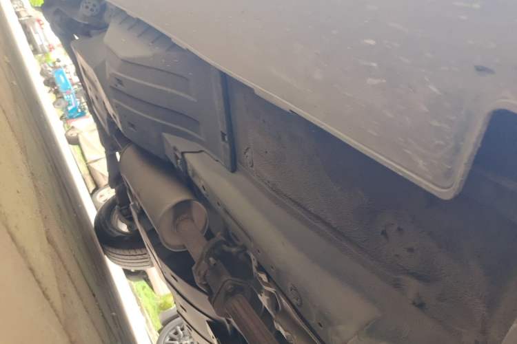 Used Haval H6 2014 Sports Edition 2.4L Automatic Prestige Model Chassis Front Right