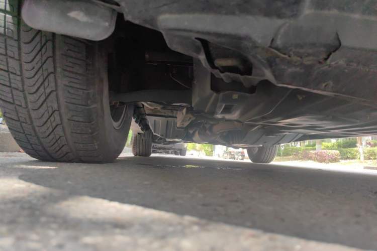 Used Haval H6 2014 Sport Version 1.5T Manual Two-Wheel Drive Elite Edition Chassis Front Right