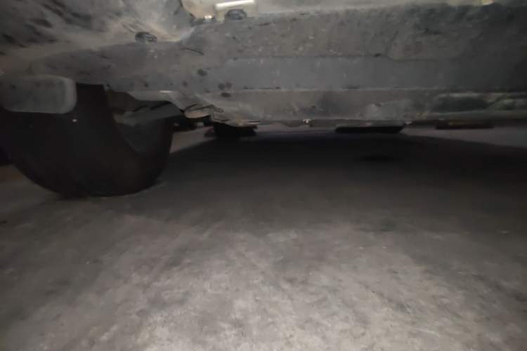 Used Haval H6 2014 Sport Version 1.5T Manual Two-Wheel Drive Elite Edition Chassis Front Right