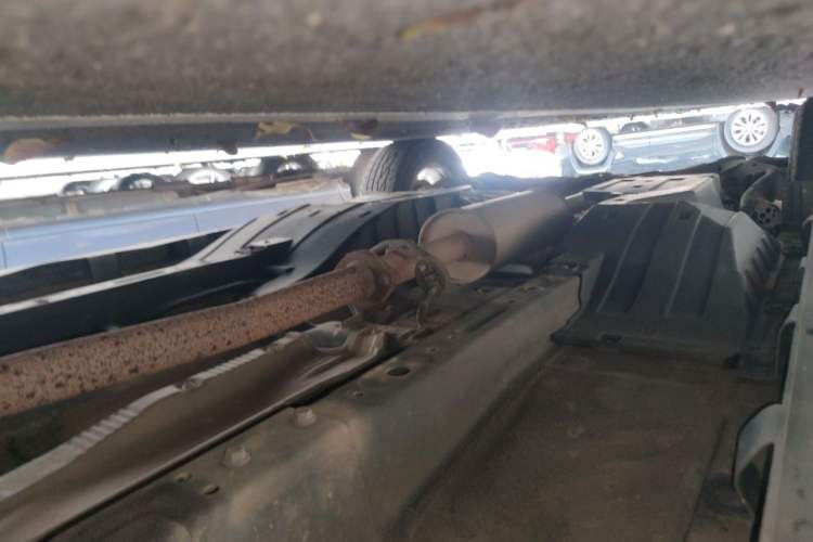 Used Haval H6 2014 Sport Version 1.5T Manual Two-Wheel Drive Elite Edition Chassis Front Right