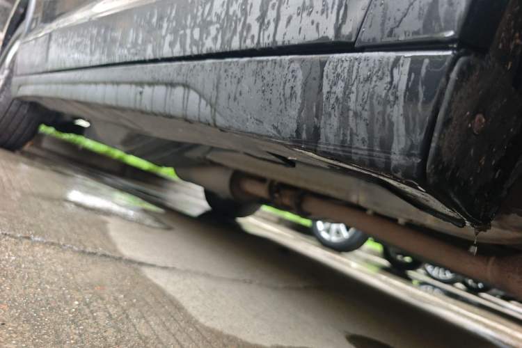 Used Haval H6 2014 Sport Version 1.5T Manual Two-Wheel Drive Elite Edition Chassis Front Right