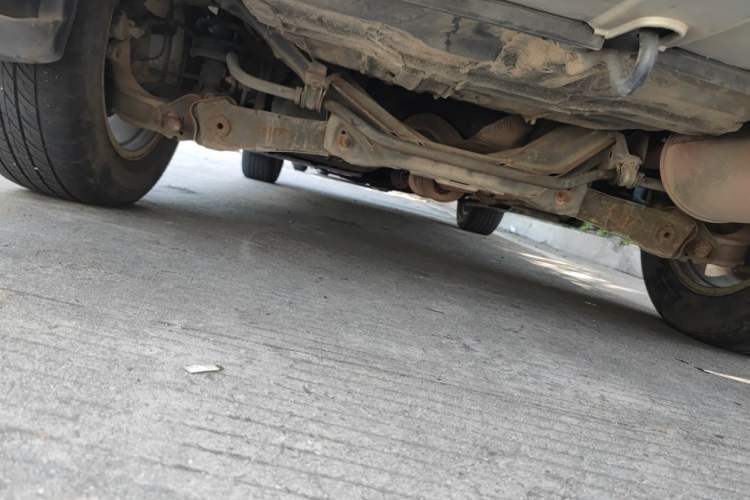 Used Haval H6 2014 Sport Version 1.5T Manual Two-Wheel Drive Elite Edition Chassis Rear