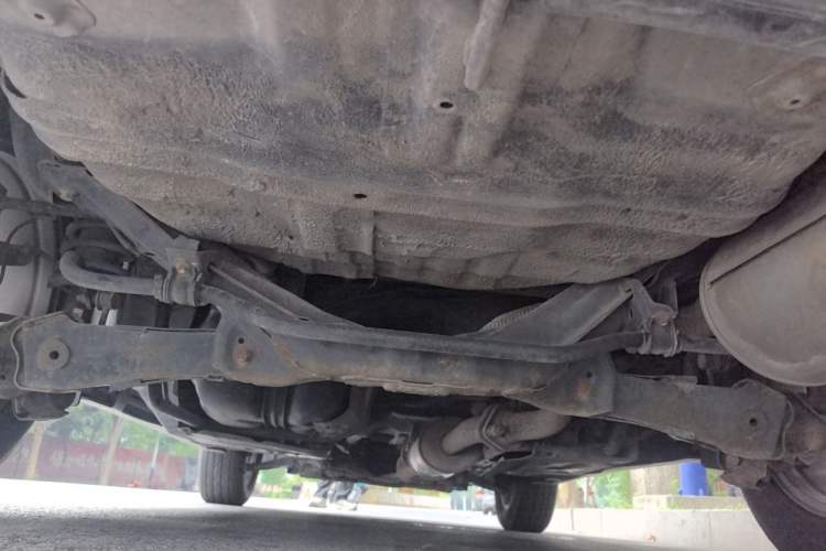 Used Haval H6 2014 Sport Version 1.5T Manual Two-Wheel Drive Elite Edition Chassis Rear