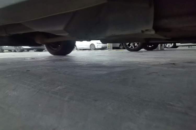 Used Haval H6 2014 Sport Version 1.5T Manual Two-Wheel Drive Elite Edition Chassis Rear Left