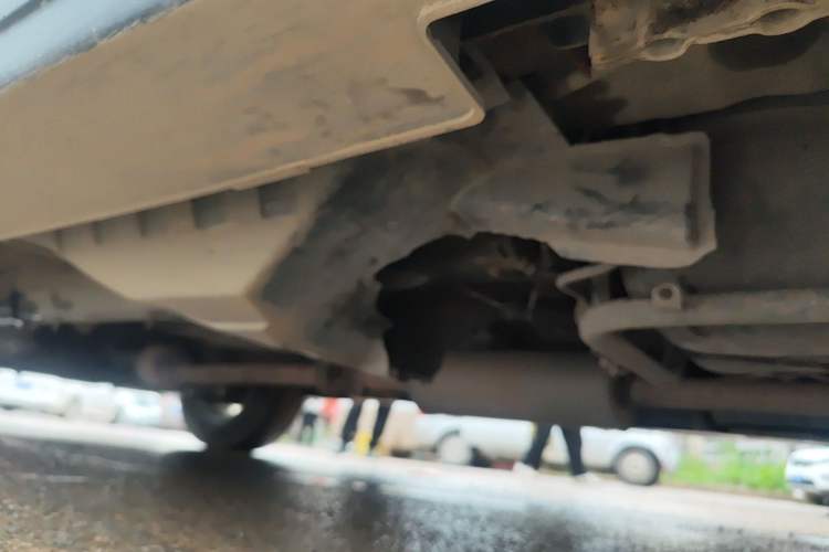 Used Haval H6 2014 Sport Version 1.5T Manual Two-Wheel Drive Elite Edition Chassis Rear Left