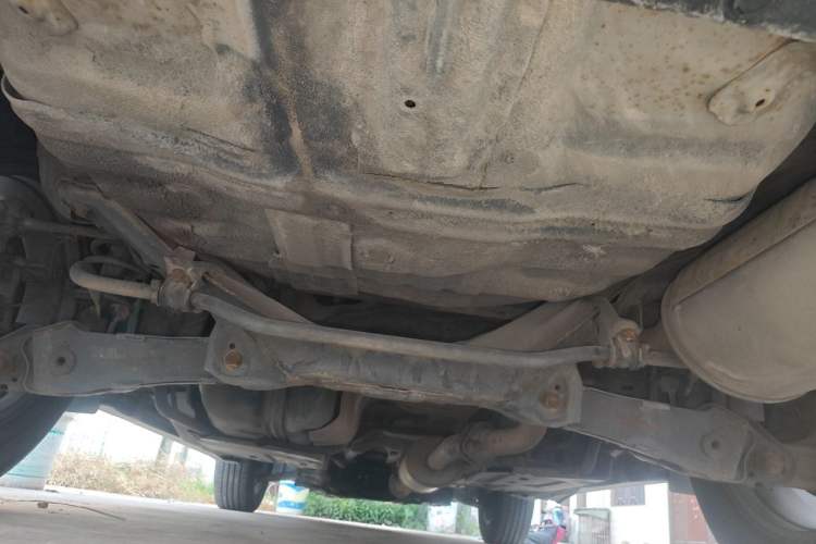 Used Haval H6 2014 Sport Version 1.5T Manual Two-Wheel Drive Elite Edition Chassis Rear