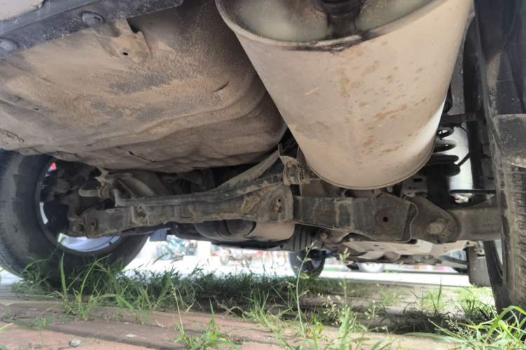 Used Haval H6 2014 Sport Version 1.5T Manual Two-Wheel Drive Elite Edition Chassis Rear Right