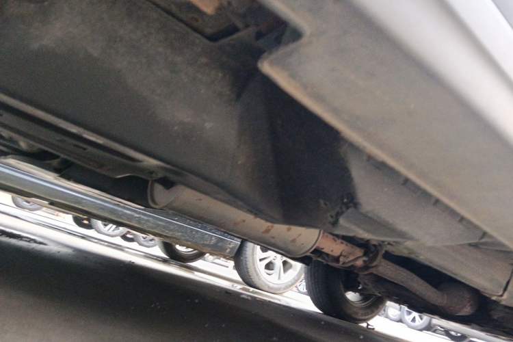 Used Haval H6 2014 Sport Version 1.5T Manual Two-Wheel Drive Elite Edition Chassis Rear Right