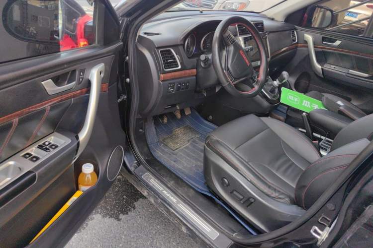Used Haval H6 2014 Sport Edition 2.0T Diesel Manual Two-Wheel Drive Prestige Model Driver Seat