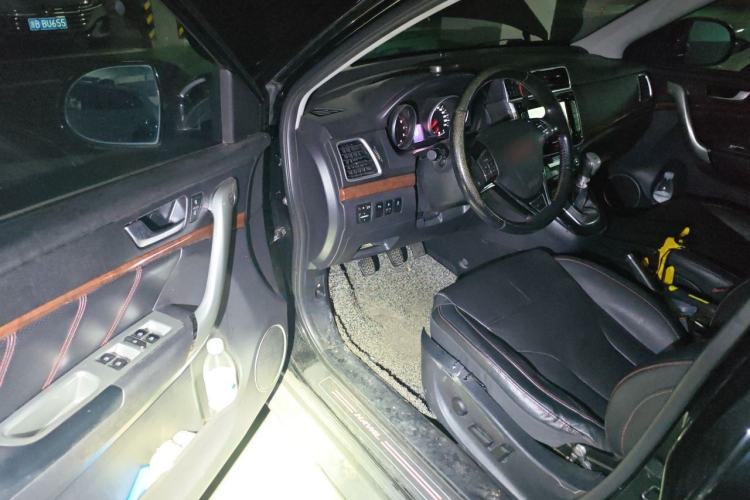 Used Haval H6 2014 Sport Version 1.5T Manual Two-Wheel Drive Elite Edition Driver Seat