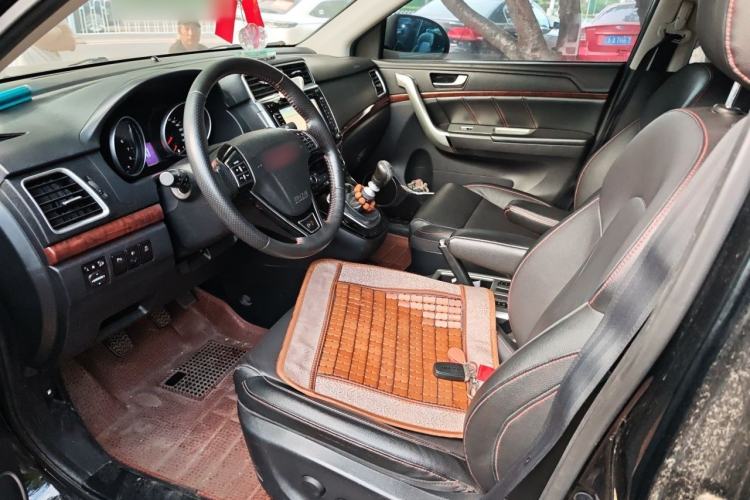 Used Haval H6 2014 Sport Version 1.5T Manual Two-Wheel Drive Elite Edition Driver Seat