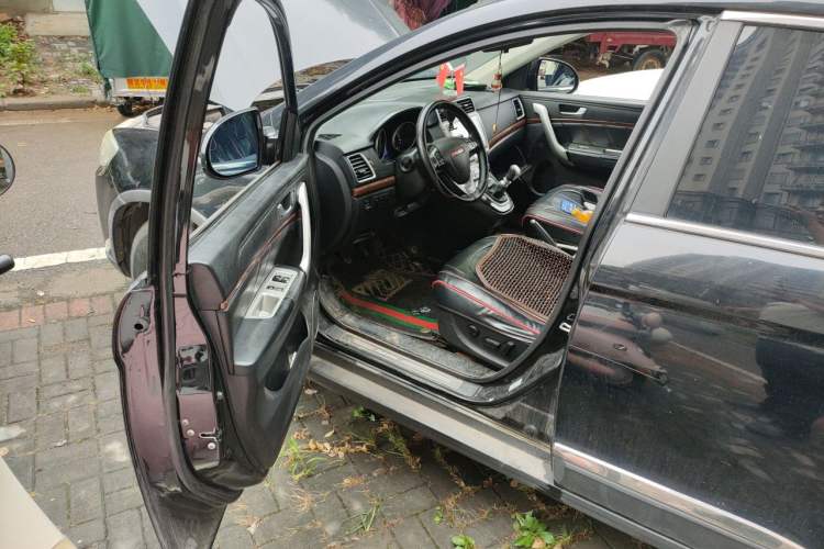 Used Haval H6 2014 Sport Version 1.5T Manual Two-Wheel Drive Elite Edition Driver Seat