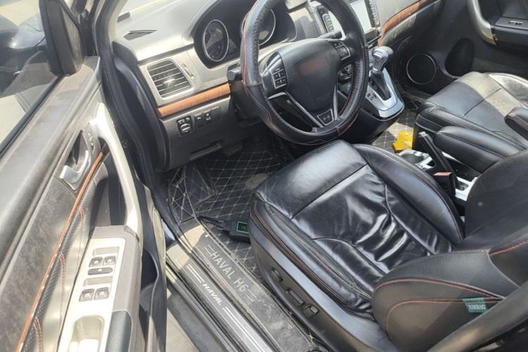Used Haval H6 2014 Sport Edition 2.4L Automatic Elite Model Driver Seat