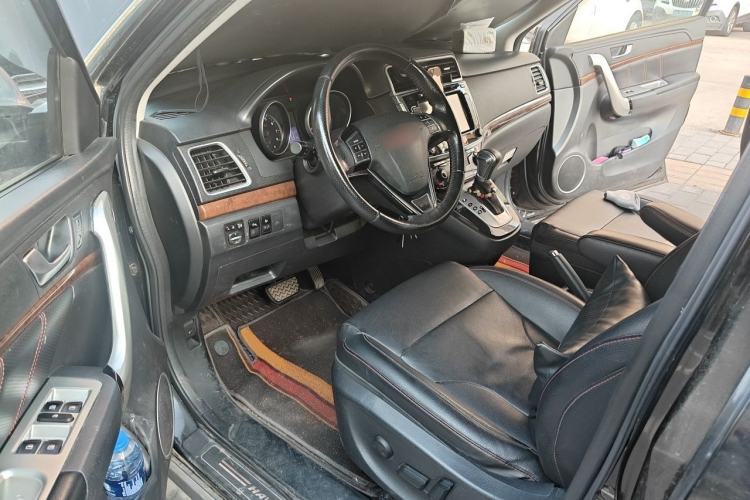 Used Haval H6 2014 Sport Edition 2.4L Automatic Elite Model Driver Seat