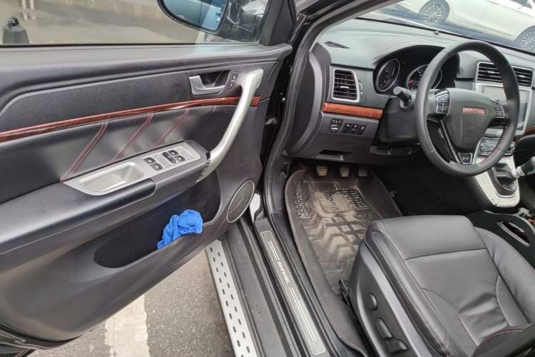 Used Haval H6 2014 Sport Version 1.5T Manual Two-Wheel Drive Elite Edition Driver Seat