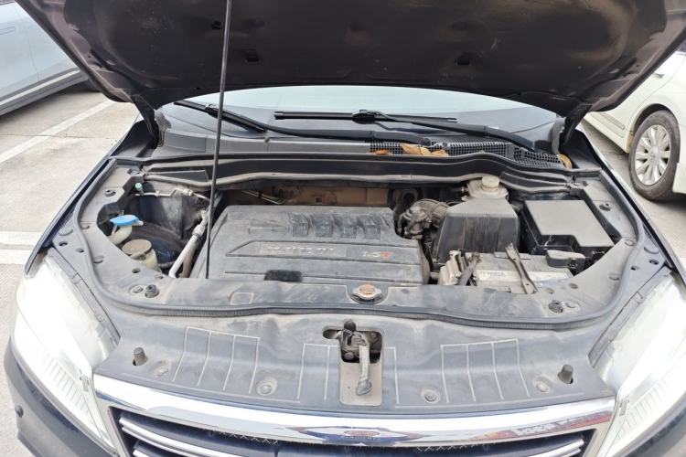 Used Haval H6 2014 Sport Version 1.5T Manual Two-Wheel Drive Elite Edition Engine Bay