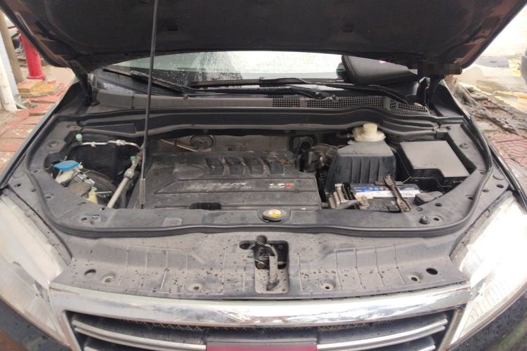 Used Haval H6 2014 Sport Version 1.5T Manual Two-Wheel Drive Elite Edition Engine Bay