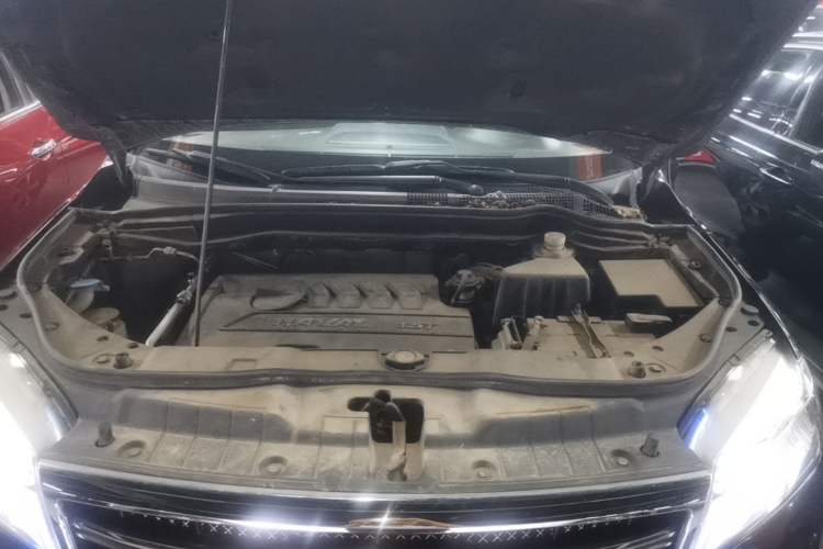 Used Haval H6 2014 Sport Version 1.5T Manual Two-Wheel Drive Elite Edition Engine Bay