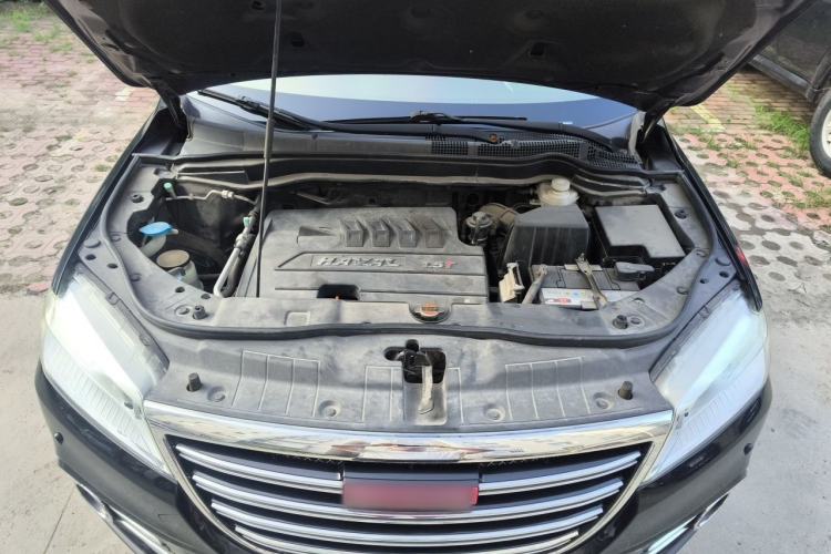 Used Haval H6 2014 Sport Version 1.5T Manual Two-Wheel Drive Elite Edition Engine Bay